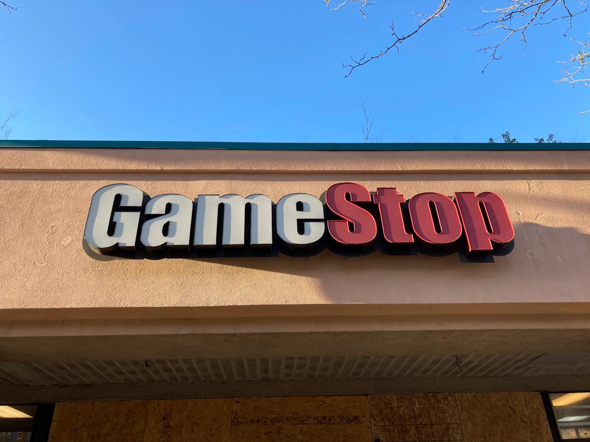 GameStop and Cracker Barrel Face Declining Shares Amid Gross sales Drop