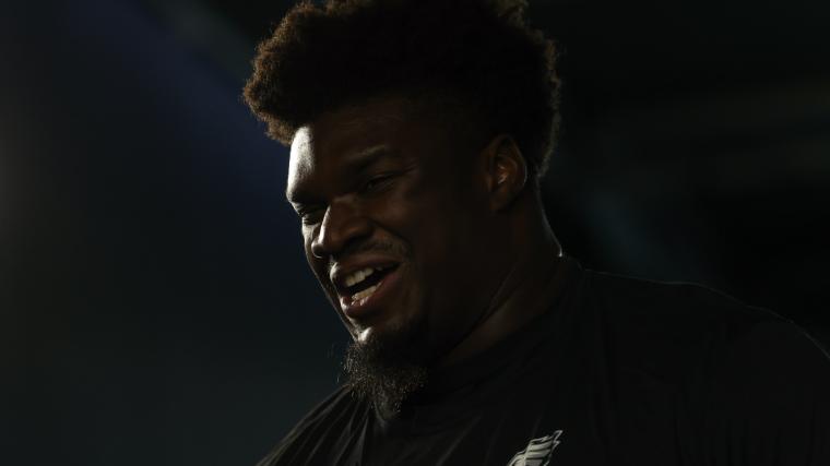 ESPN Insider Raises Considerations About Jordan Davis’ Future with Eagles