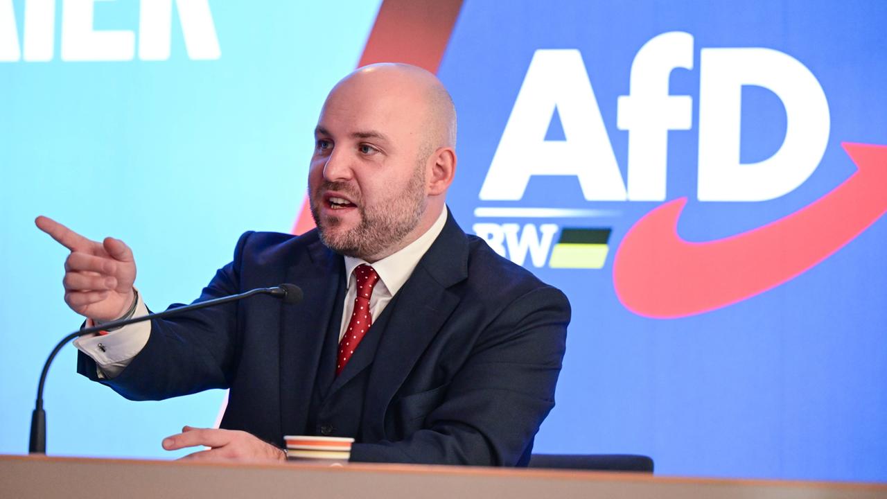 Die AfD und ihre Verbindungen zu amerikanischen Bewegungen