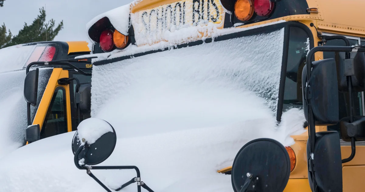 Minnesota Faculties Shut As a consequence of Incoming Winter Storm