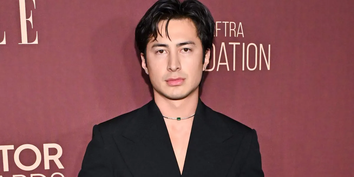 Hudson Williams Discusses His Viral ‘Slutty Little Again Arch’