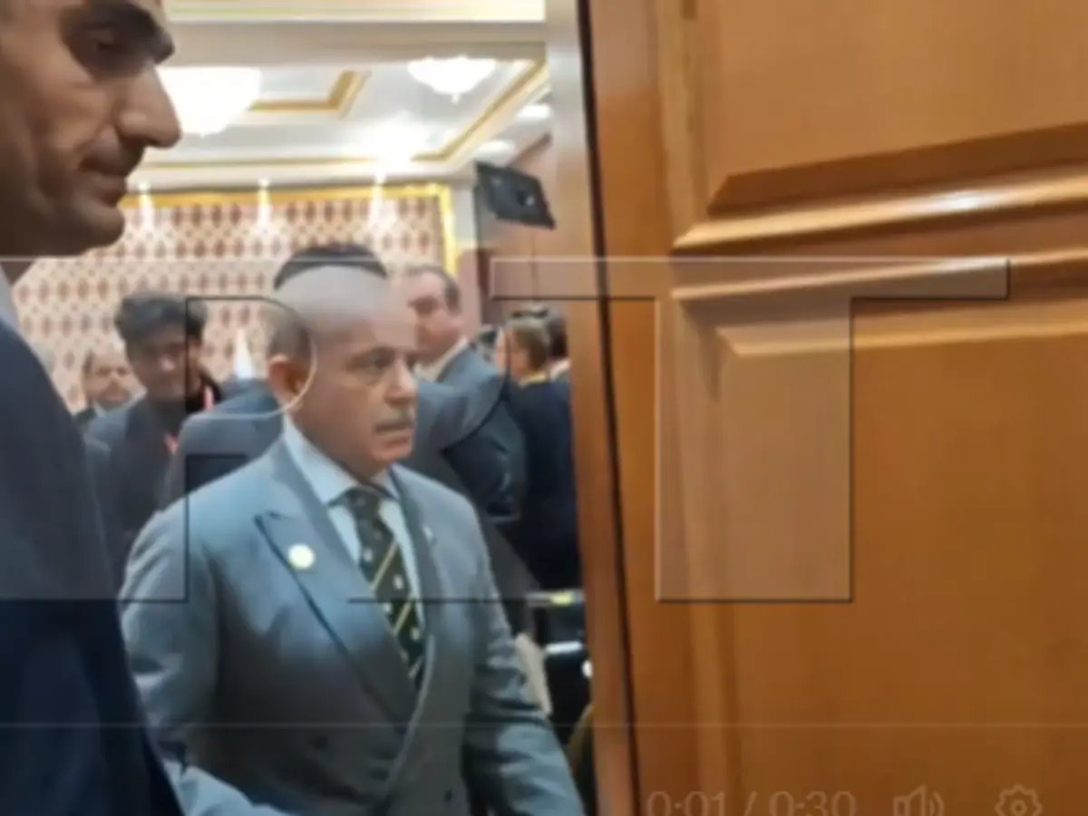 Pakistan PM Disrupts Putin-Erdogan Assembly After 40-Minute Wait