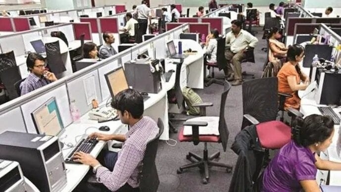 Labour Ministry Clarifies 4-Day Work Week Beneath New Labour Codes