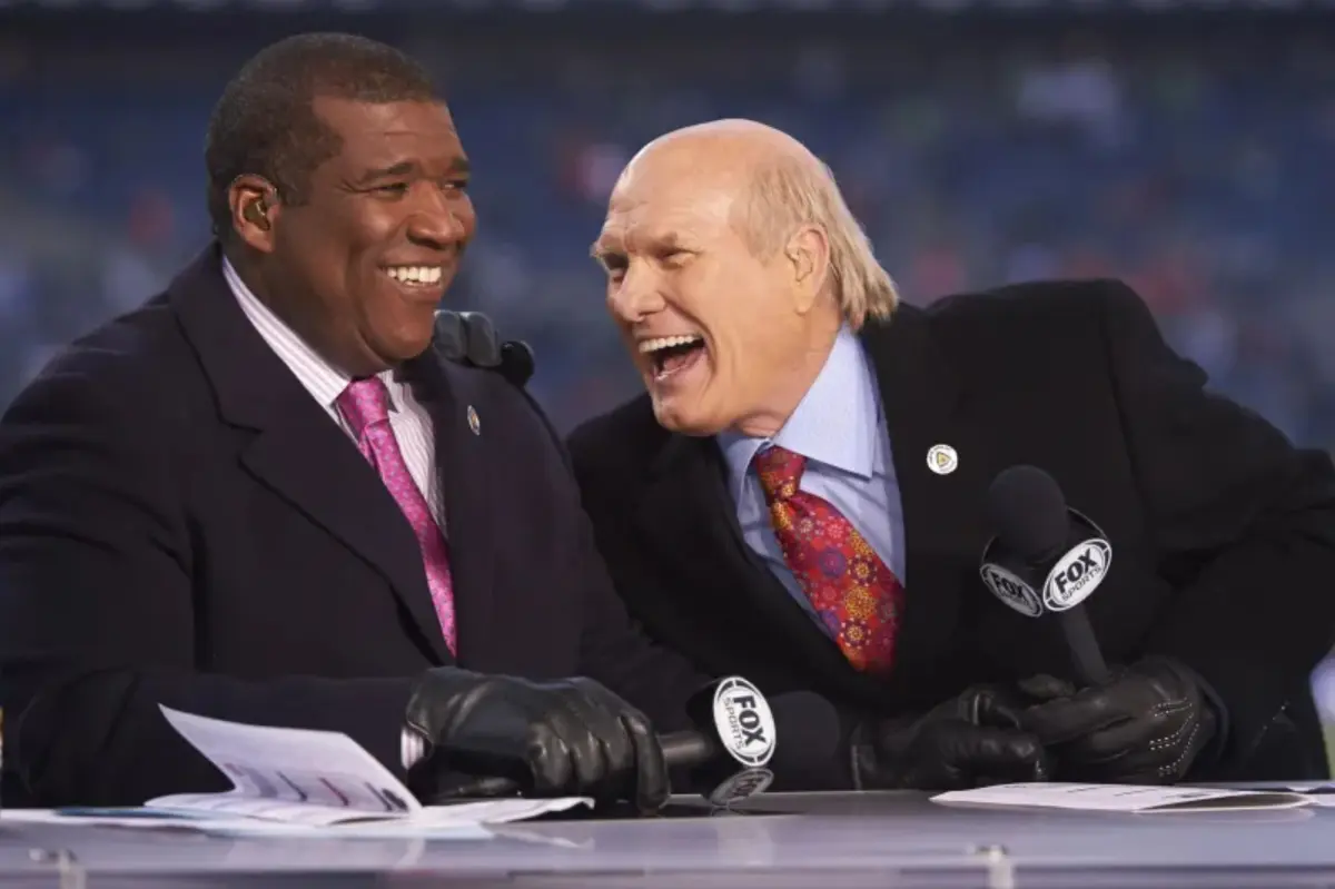 Terry Bradshaw’s Commitment to NFL Fox Pregame Show: Insights from Curt Menefee