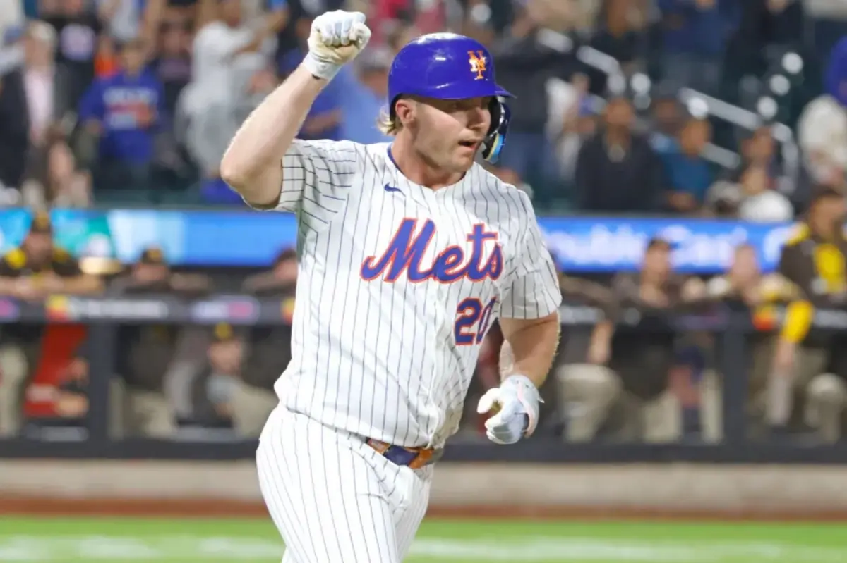 Pete Alonso Heads to MLB Winter Meetings for Team Discussions