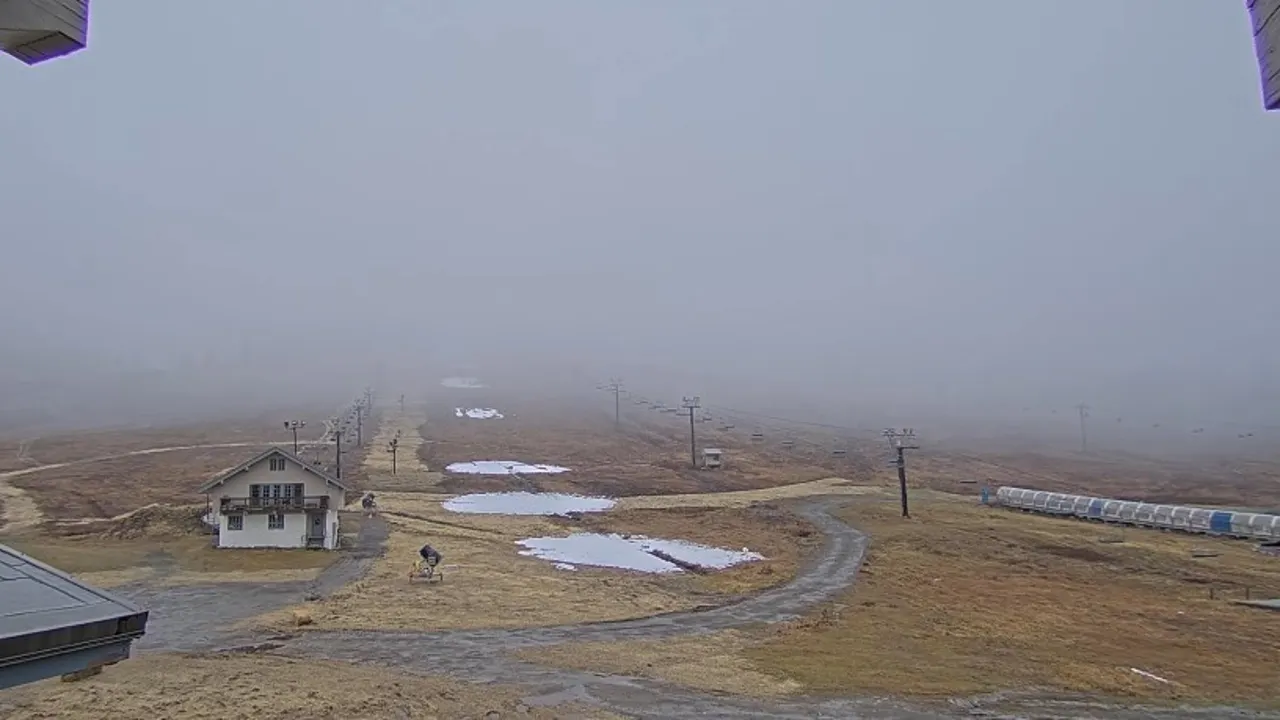 Snoqualmie Resort Introduces Ski Move Rollover for Delayed Season Begin