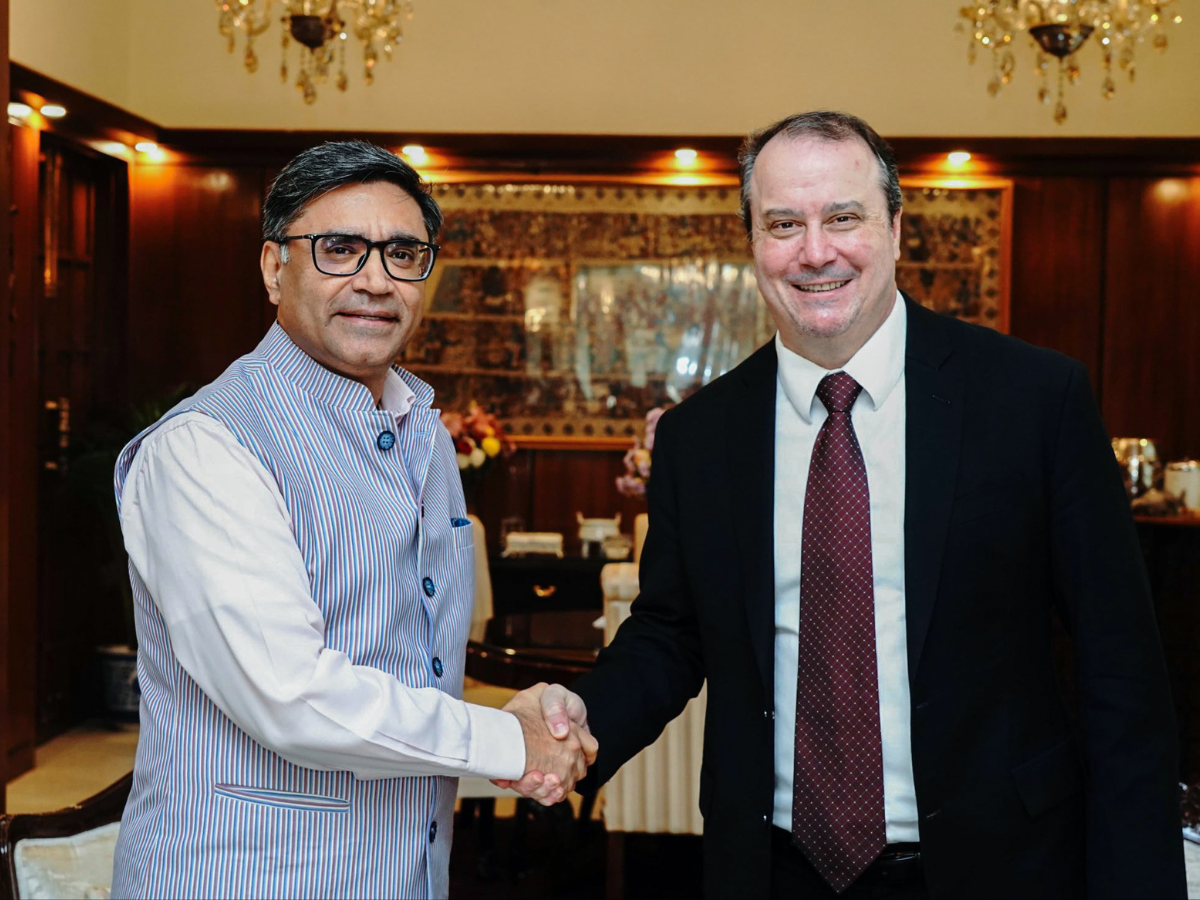 Overseas Secretary Misri Engages with US Deputy Commerce Consultant on Commerce and Know-how