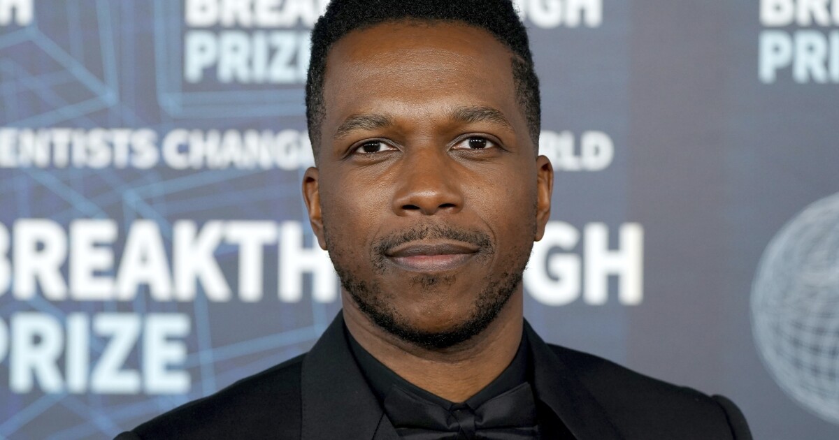 Leslie Odom Jr. Stuns Promote-Out Crowd at Winspear Opera Home